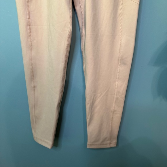 American Eagle The Everything Pocket Leggings in Blush. Hi-Rise. NWT FLAW. Large - Picture 7 of 16
